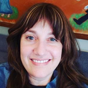 Meet your Posher, Laura